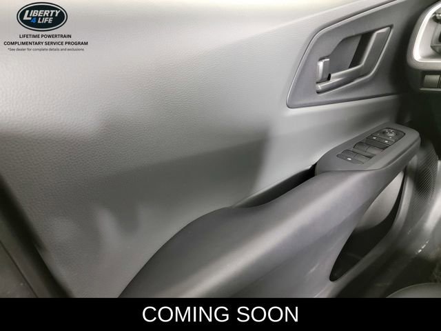 Used 2025 Toyota Prius LE image 32