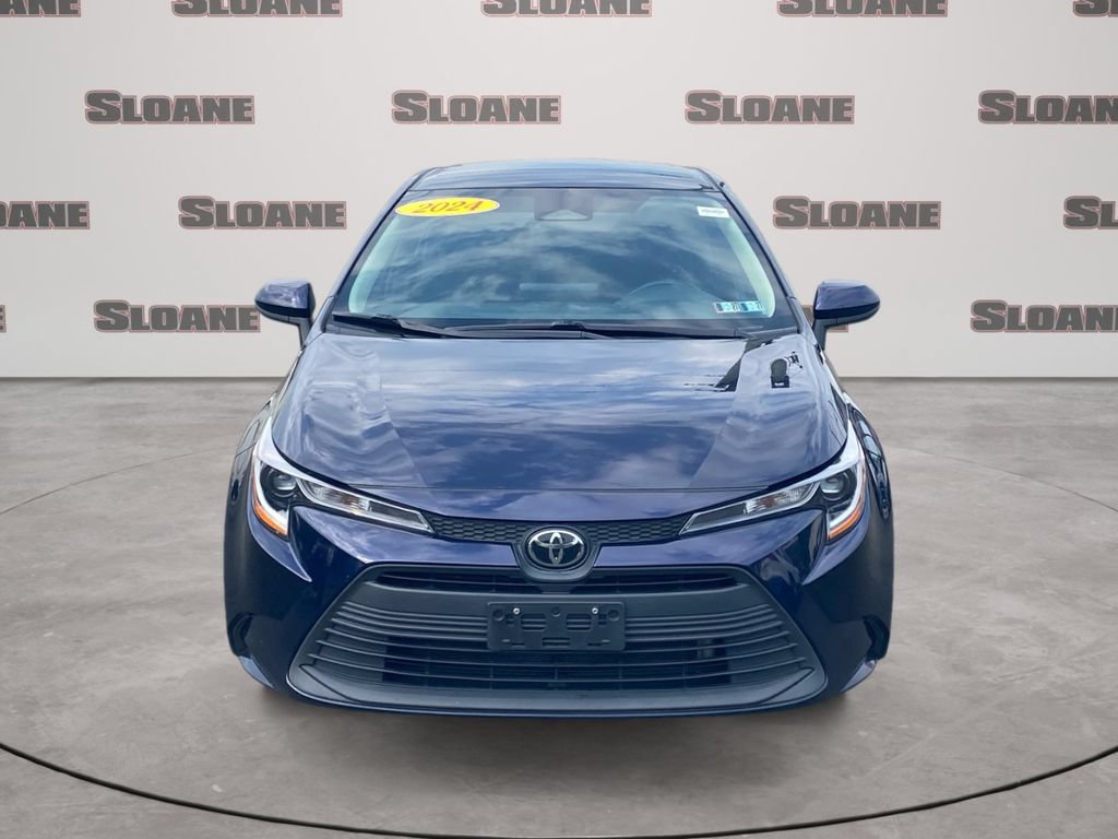 Used 2024 Toyota Corolla LE FWD image 8