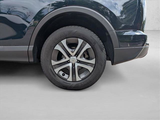 Used 2018 Toyota RAV4 LE w/ All Weather Liner Package AWD/4WD image 13