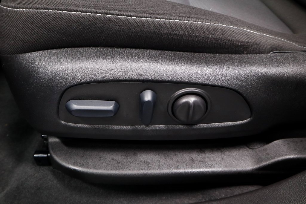 Used 2024 Chevrolet Blazer LT w/ Convenience Package image 24