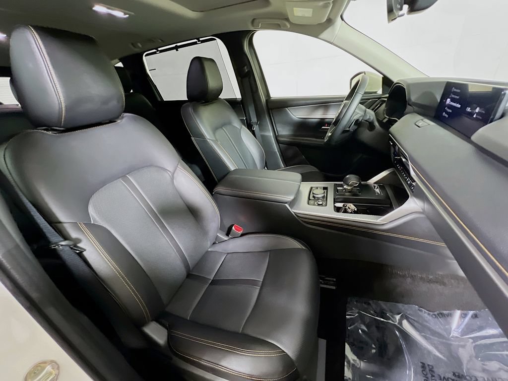 Used 2025 MAZDA CX-90 3.3 Turbo w/ Preferred Package AWD/4WD image 23