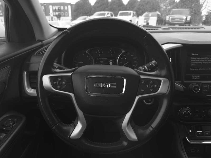 Used 2018 GMC Terrain SLE w/ Driver Convenience Package image 23