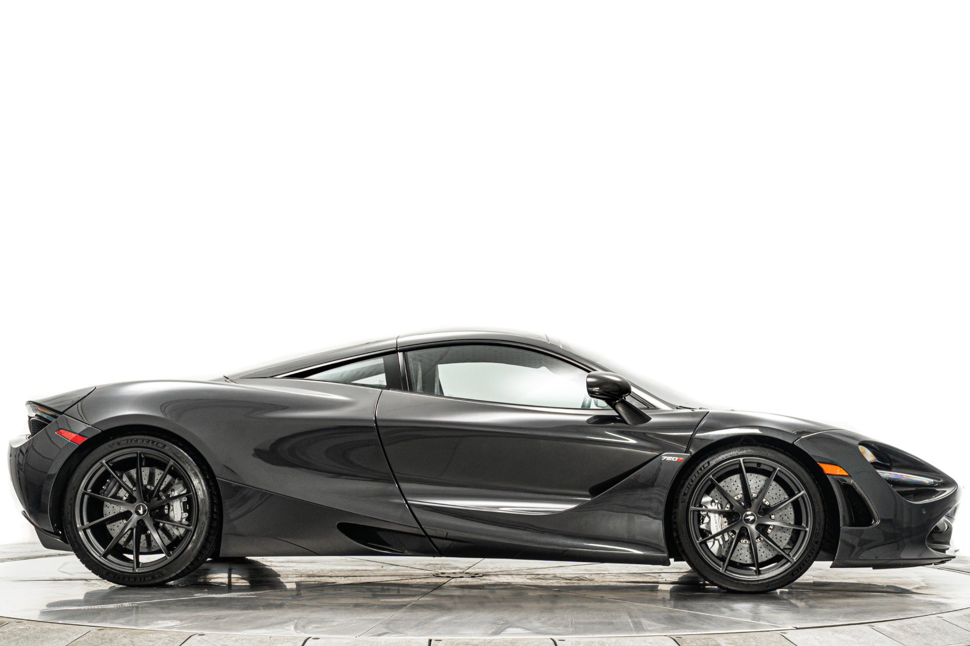 Used 2019 McLaren 720S Luxury image 47