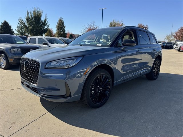 New 2026 Lincoln Corsair Premiere image 4