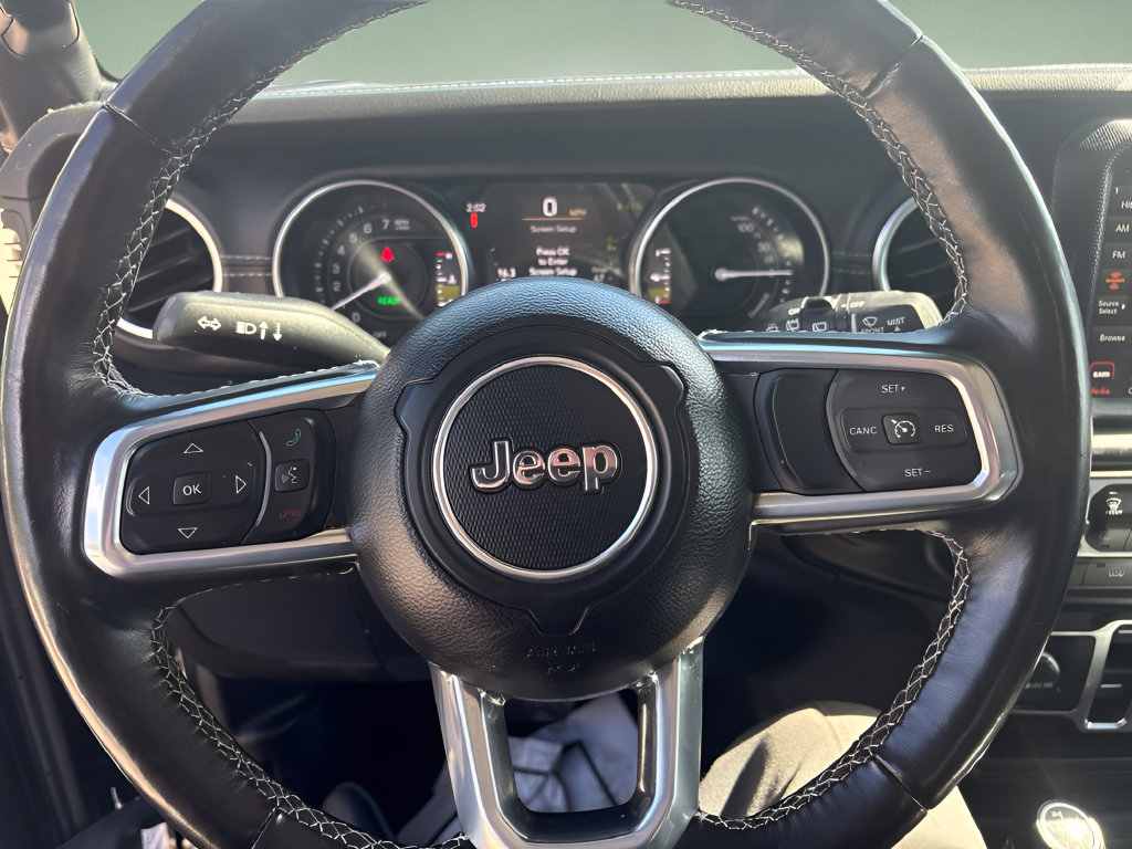 Used 2022 Jeep Wrangler Unlimited Sahara w/ Cold Weather Group AWD/4WD image 20