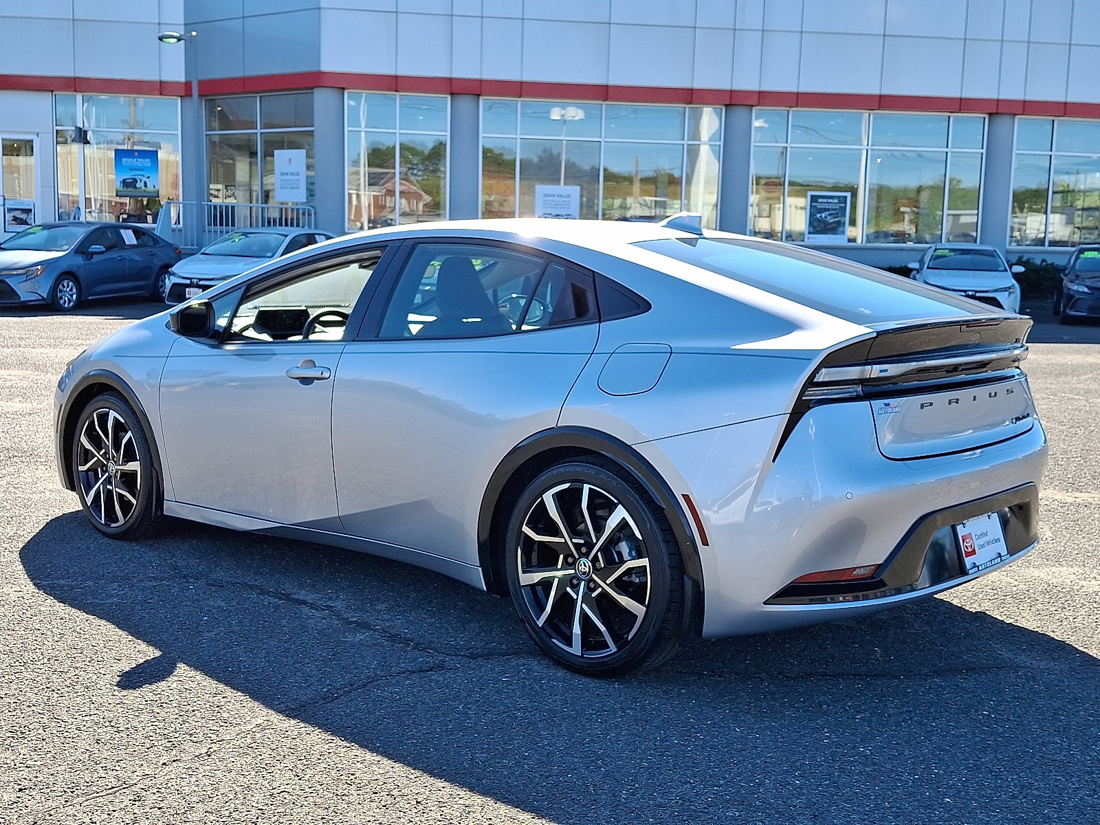 Used 2023 Toyota Prius Prime image 5