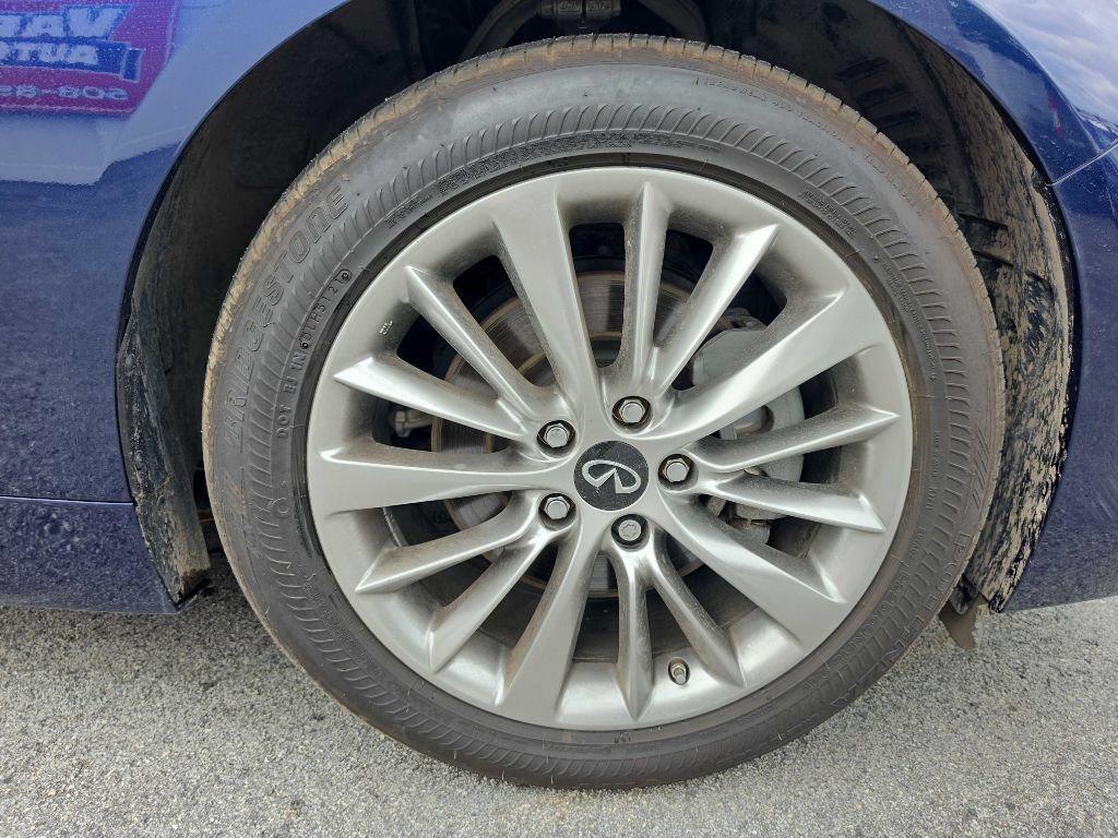 Used 2022 INFINITI Q50 Luxe AWD/4WD image 5