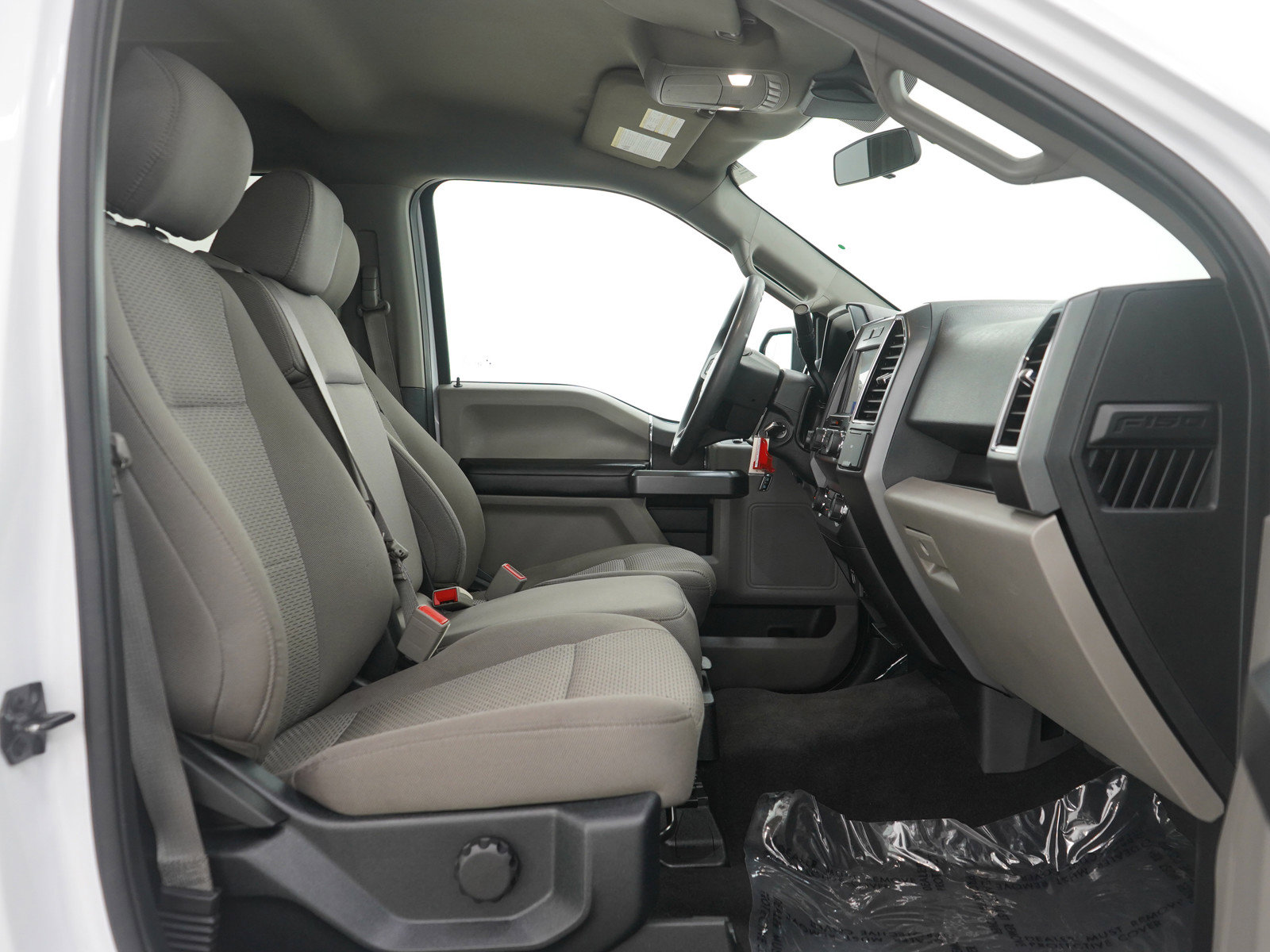 Used 2020 Ford F150 XLT image 11