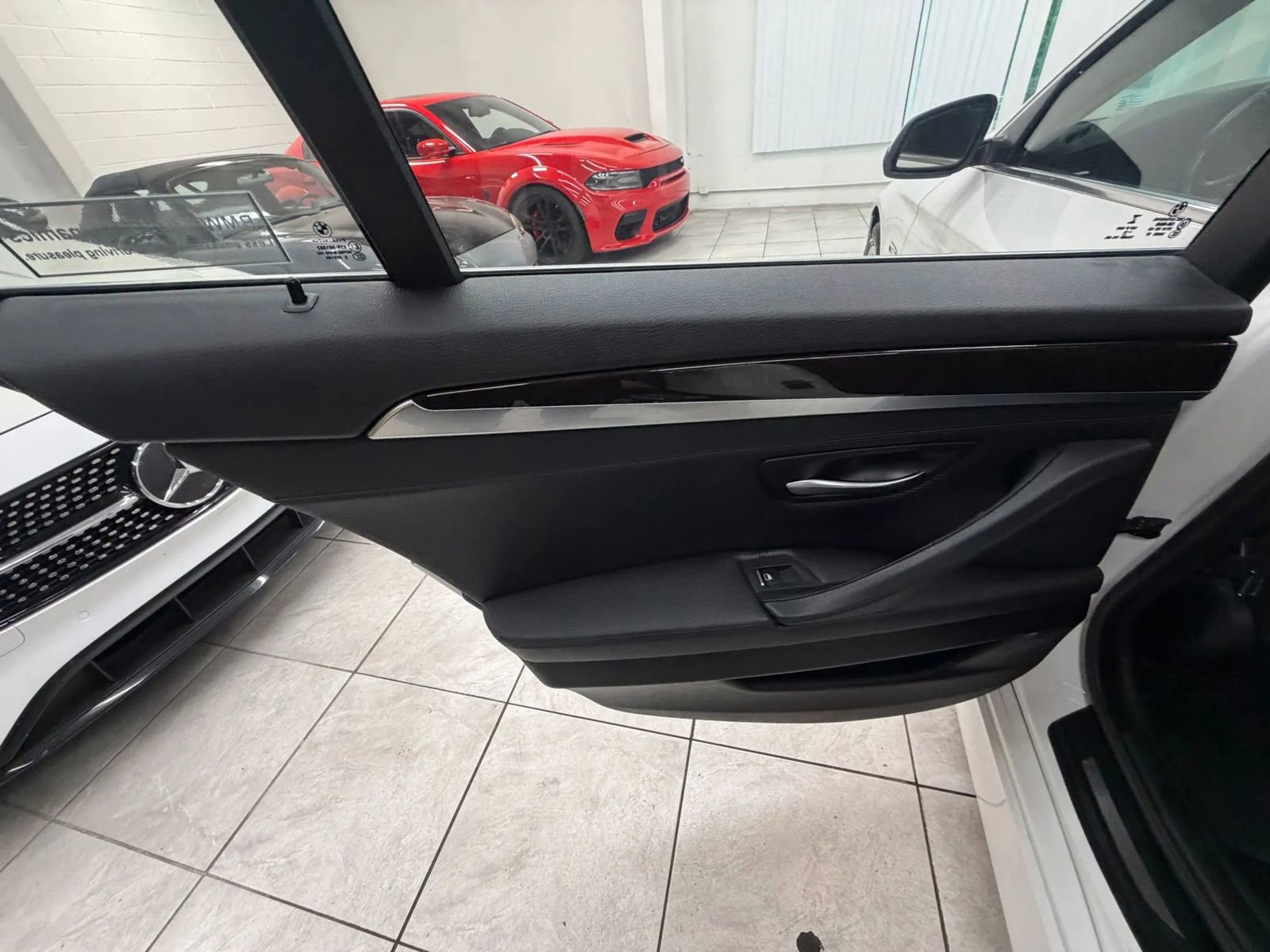 Used 2015 BMW 528i xDrive Sedan AWD/4WD image 15
