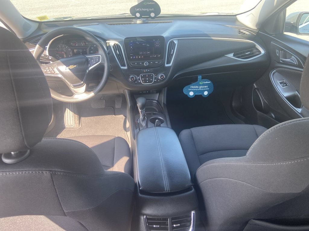 Used 2024 Chevrolet Malibu LT FWD image 19