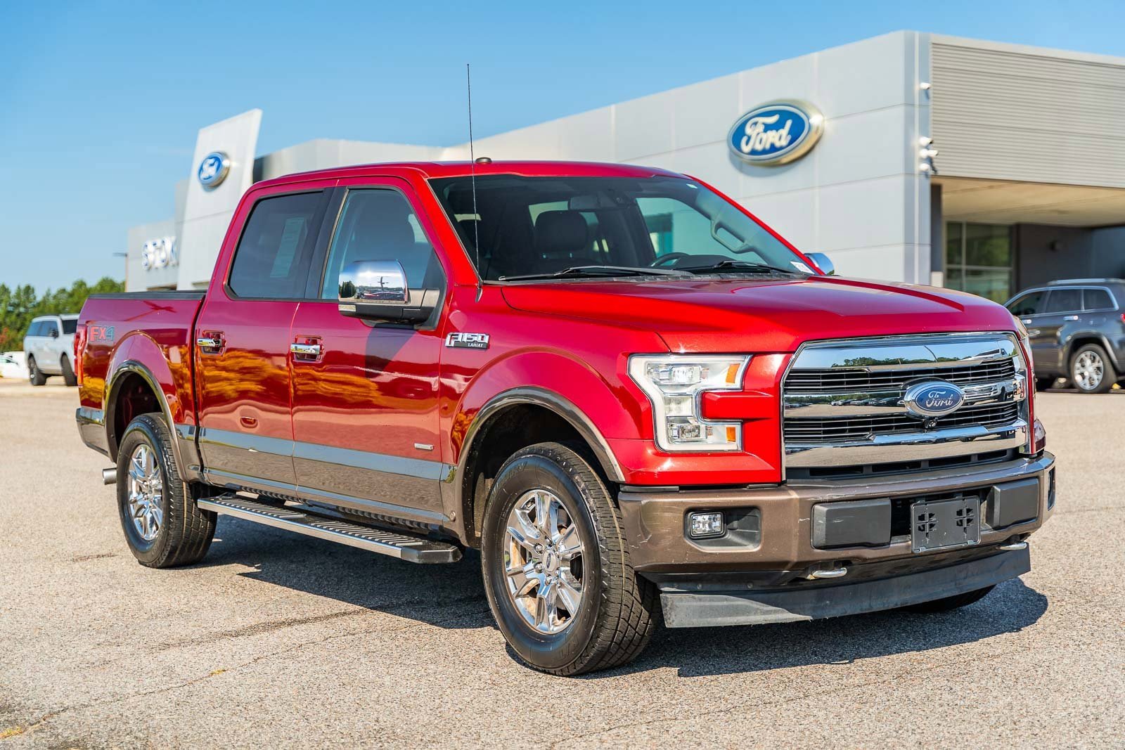 Certified 2017 Ford F150 Lariat w/ Equipment Group 502A Luxury