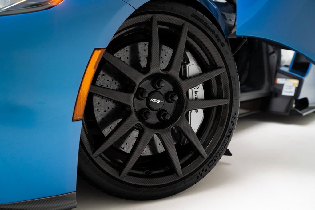 Used 2019 Ford GT RWD image 61