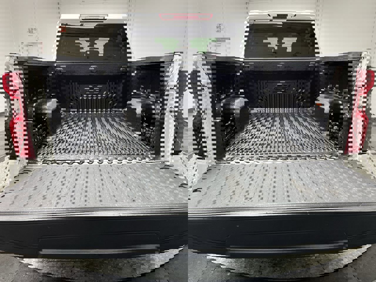 Certified 2024 Chevrolet Silverado 1500 LT image 31