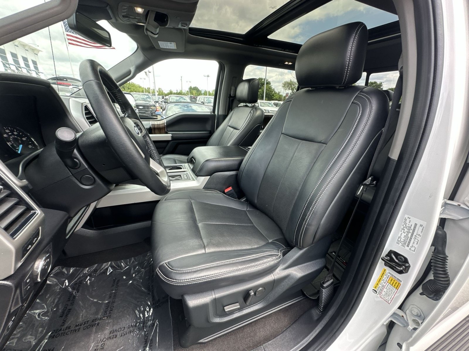 Certified 2020 Ford F150 Lariat w/ Equipment Group 502A Luxury AWD/4WD image 21
