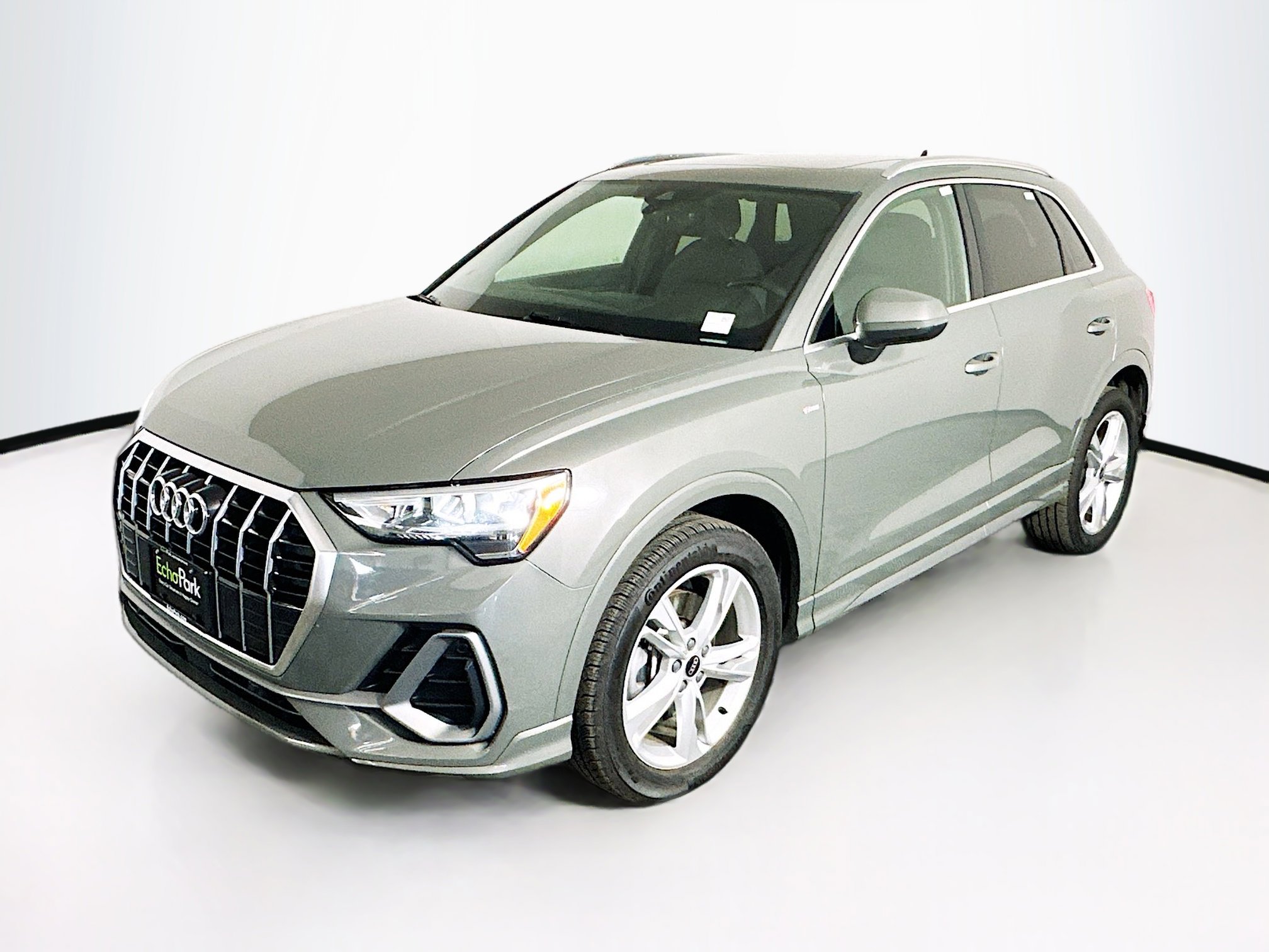 Used 2021 Audi Q3 2.0T Premium w/ Convenience Package image 3