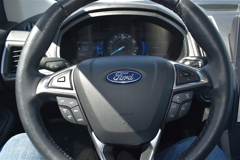 Used 2022 Ford Edge SEL w/ Convenience Package AWD/4WD image 13
