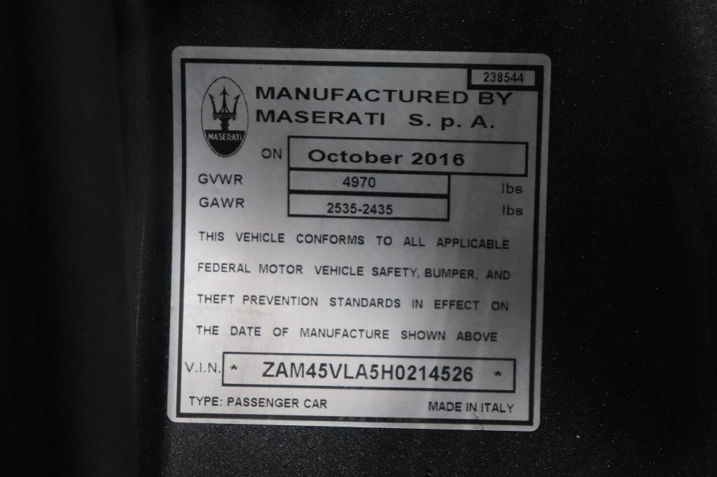 Used 2017 Maserati GranTurismo MC image 32