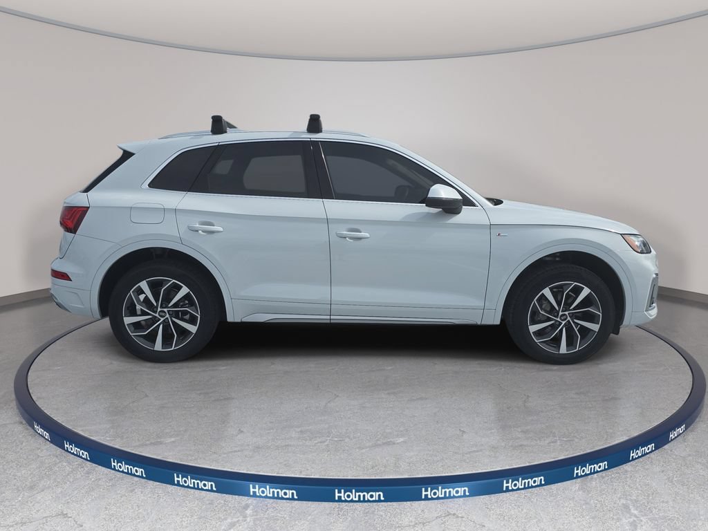 Certified 2023 Audi Q5 2.0T Premium Plus w/ Premium Plus Package AWD/4WD image 5