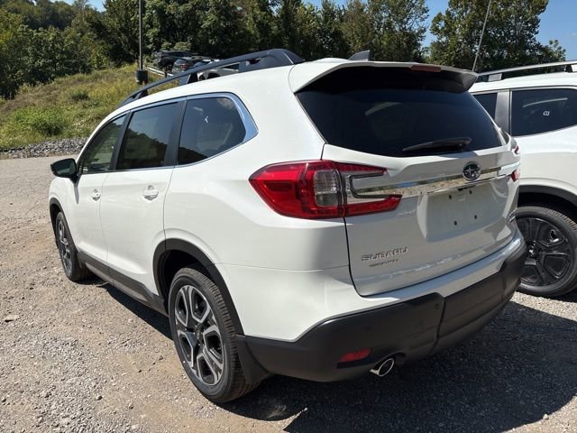 New 2025 Subaru Ascent Limited image 3