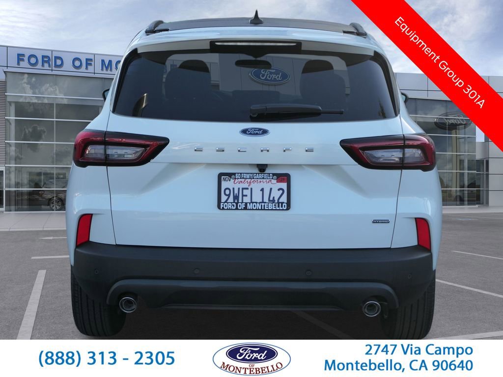 Used 2025 Ford Escape ST-Line w/ Equipment Group 301A image 6