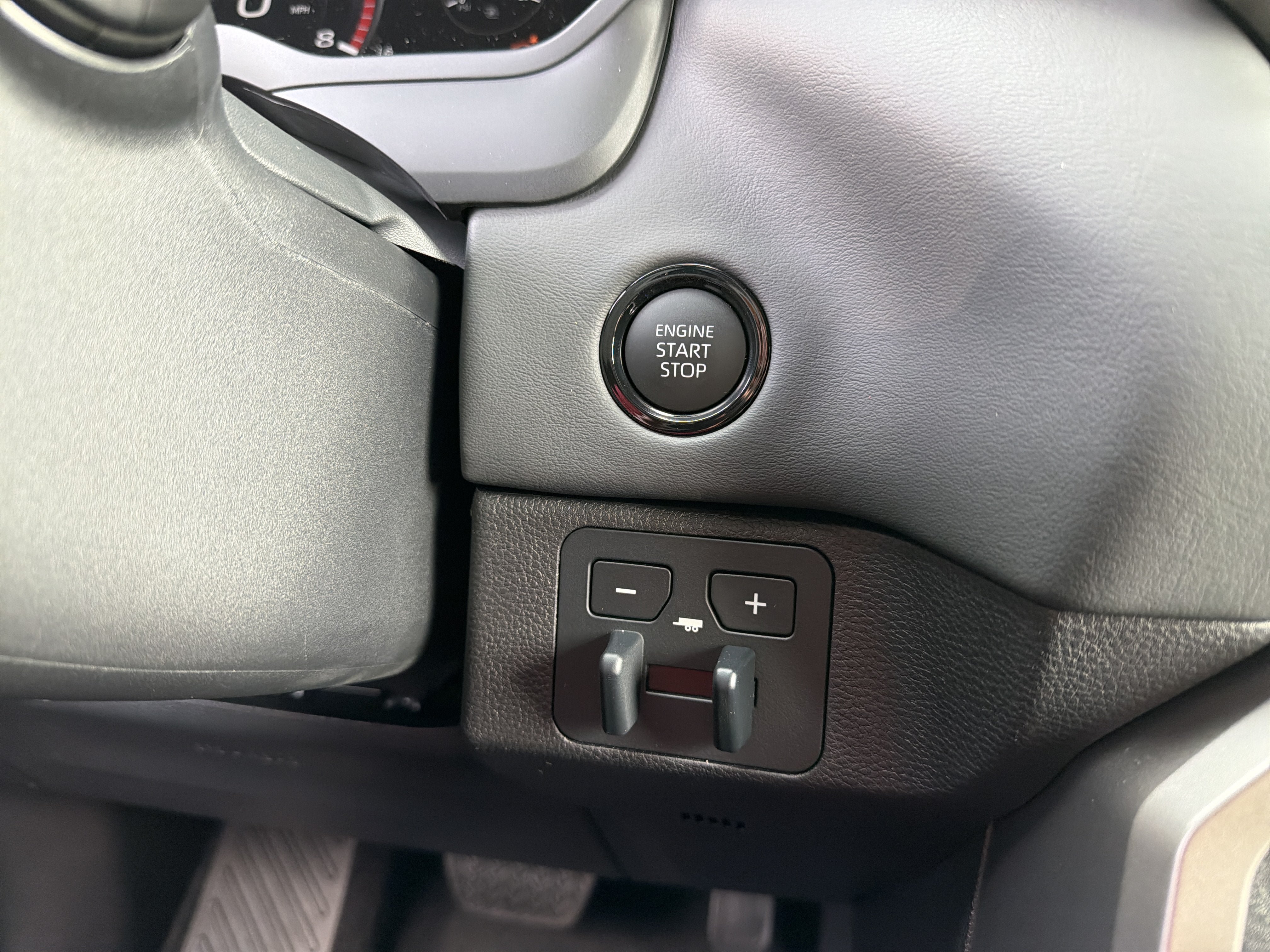 New 2026 Toyota Tundra Platinum AWD/4WD image 26
