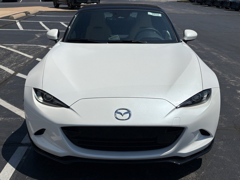 New 2026 MAZDA MX-5 Miata Grand Touring w/ Appearance Package RWD image 5