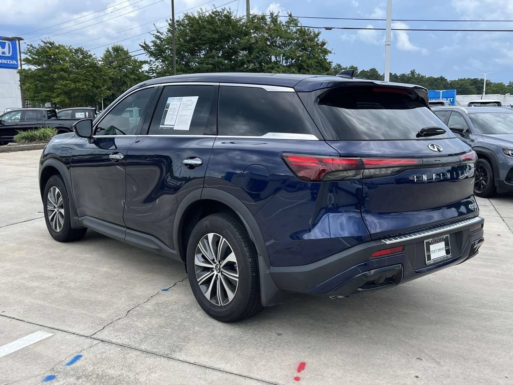 Used 2025 INFINITI QX60 Pure w/ Cargo Package FWD image 5