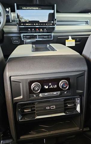 New 2026 GMC Hummer EV 2X image 32