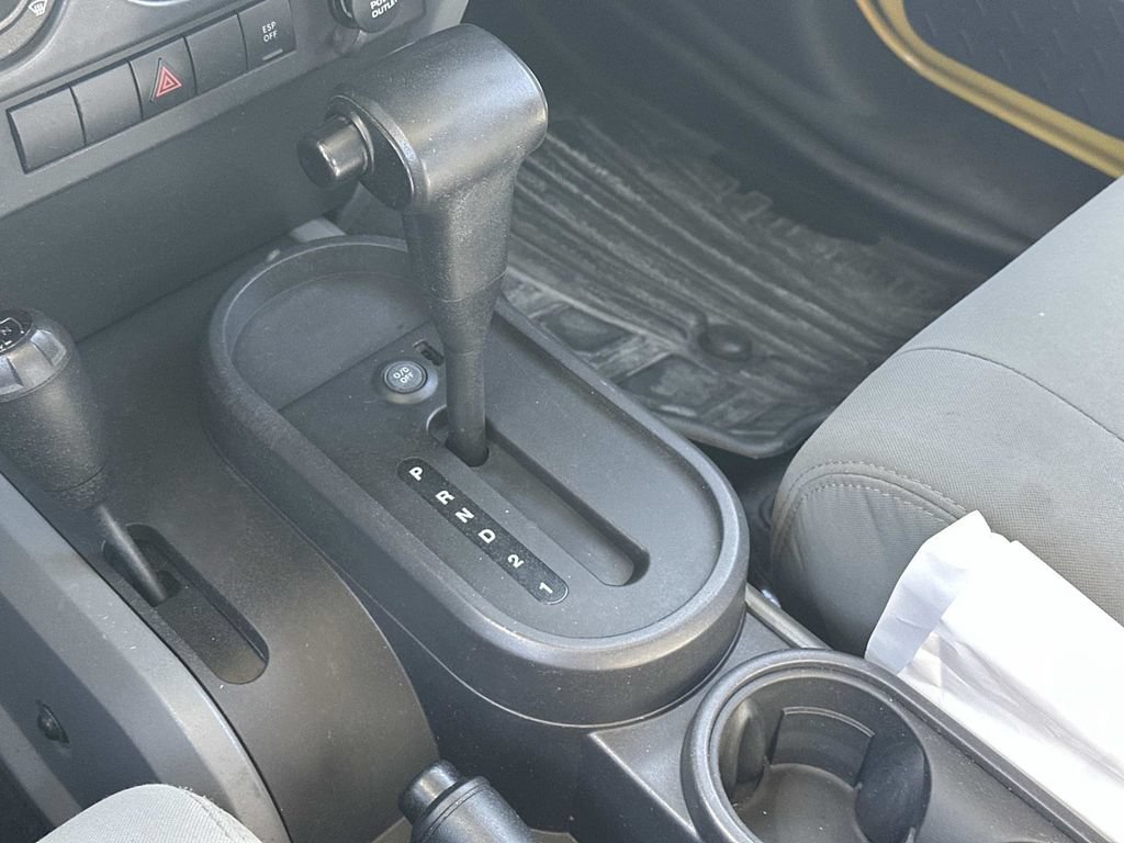 Used 2008 Jeep Wrangler X AWD/4WD image 28