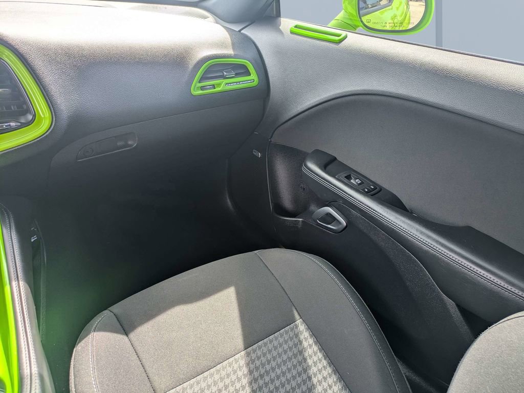 Used 2019 Dodge Challenger R/T Scat Pack RWD image 15