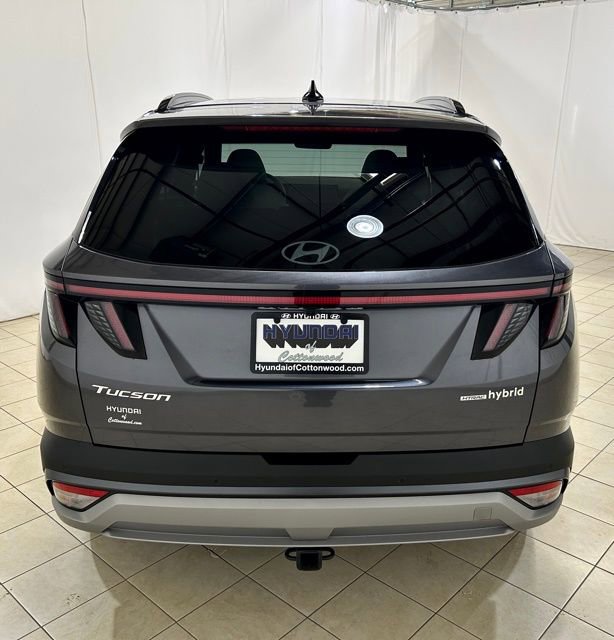 Used 2025 Hyundai Tucson Limited AWD/4WD image 4