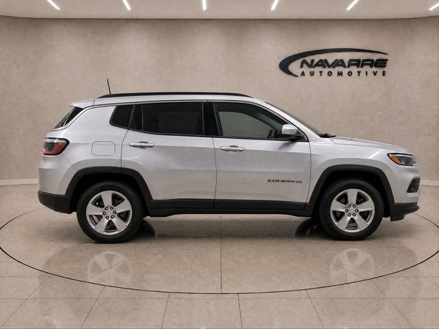 Used 2022 Jeep Compass Latitude w/ Sun and Sound Group FWD image 10