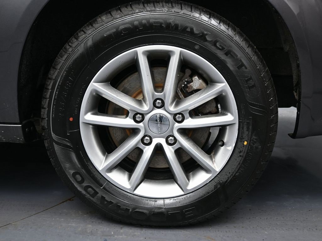 Used 2017 Dodge Grand Caravan SE image 12