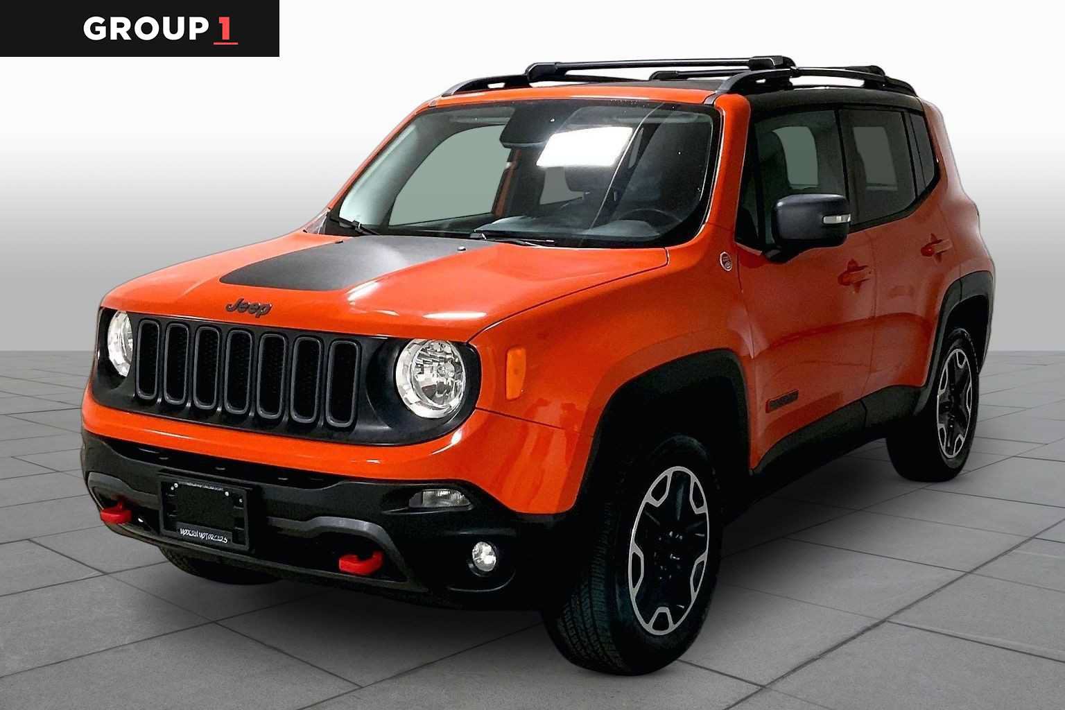 Used 2016 Jeep Renegade Trailhawk w/ Premium Trailhawk Package AWD/4WD video 1