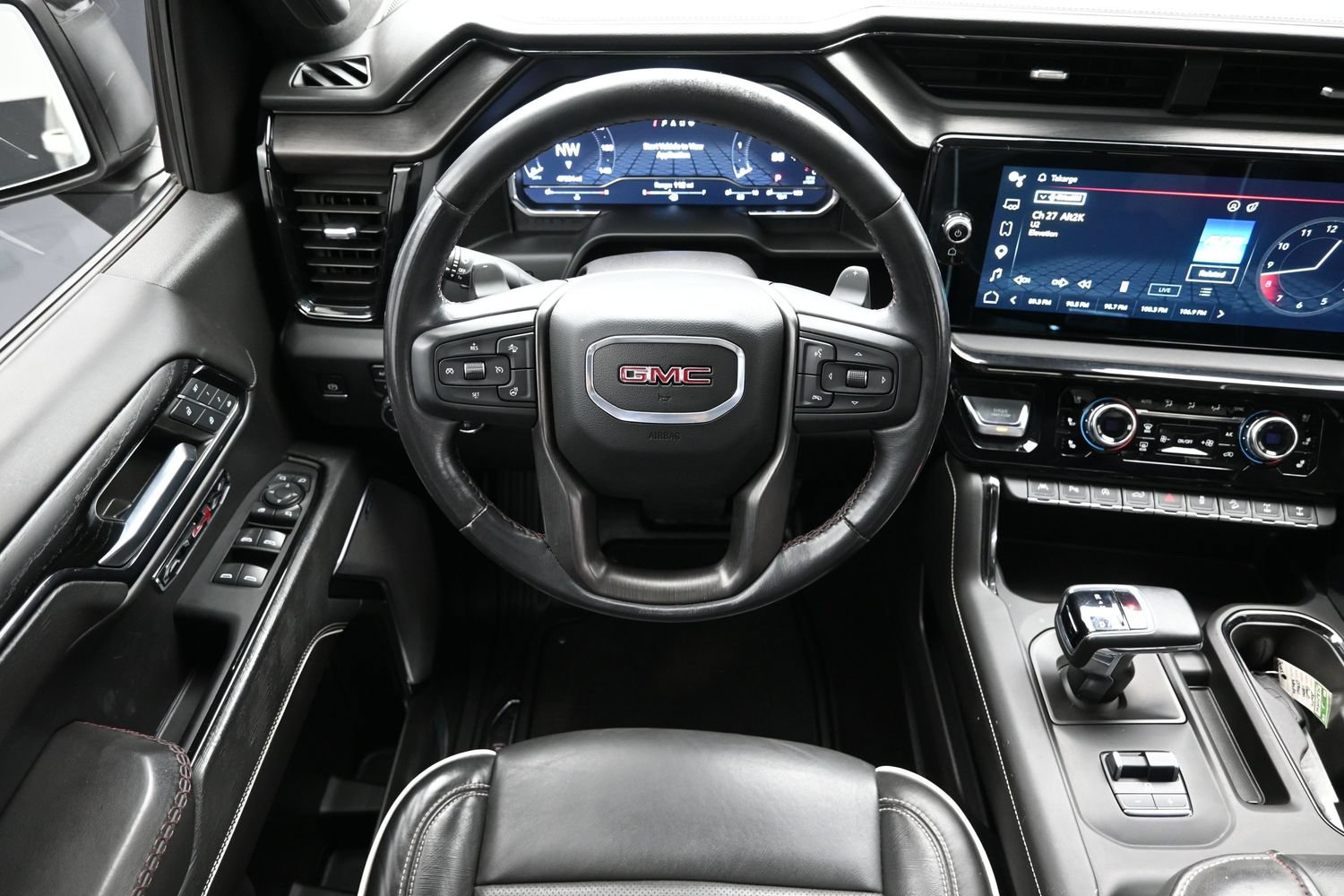 Used 2024 GMC Sierra 1500 AT4X AWD/4WD image 26