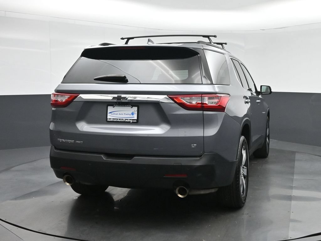 Used 2020 Chevrolet Traverse LT w/ LT Premium Package AWD/4WD image 6
