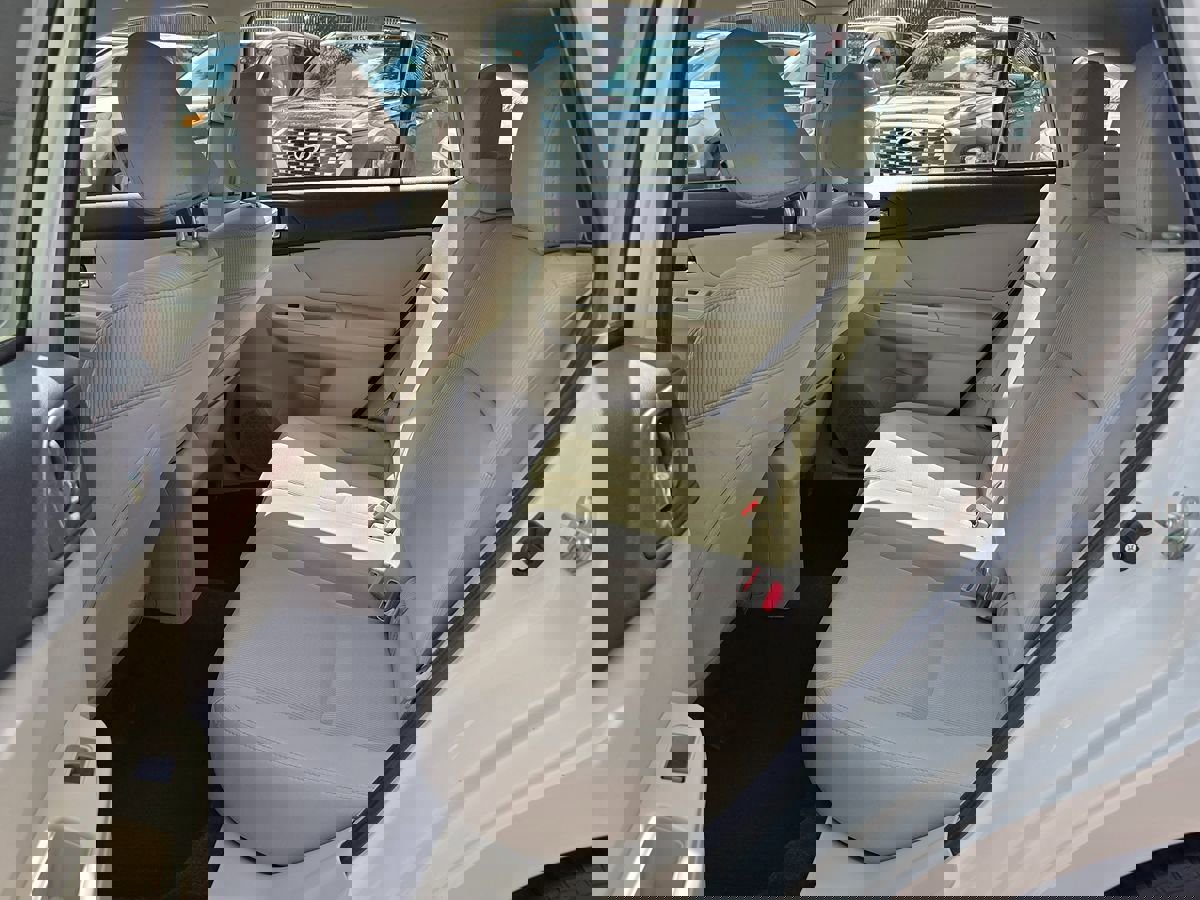 Used 2013 Subaru Impreza 2.0i Sport Premium image 21