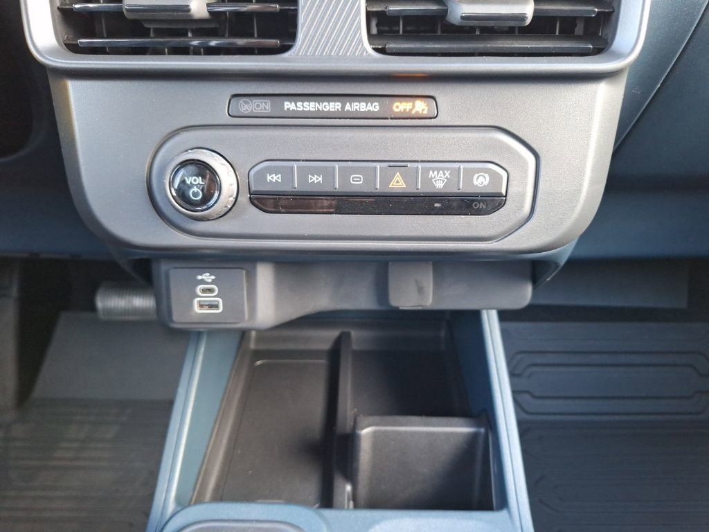 New 2026 Ford Maverick XL w/ 4K Tow Package image 12