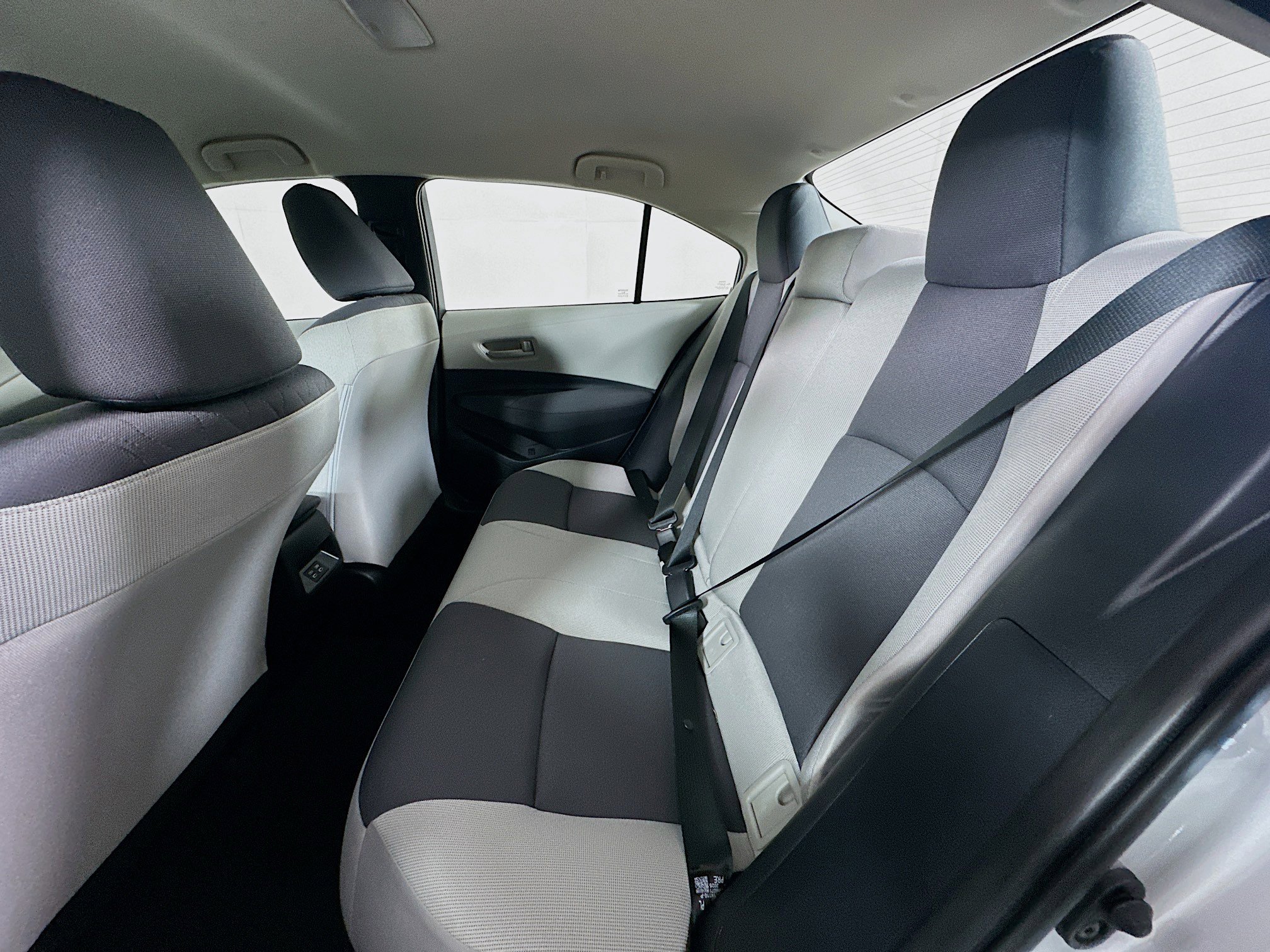 Used 2026 Toyota Corolla LE image 26