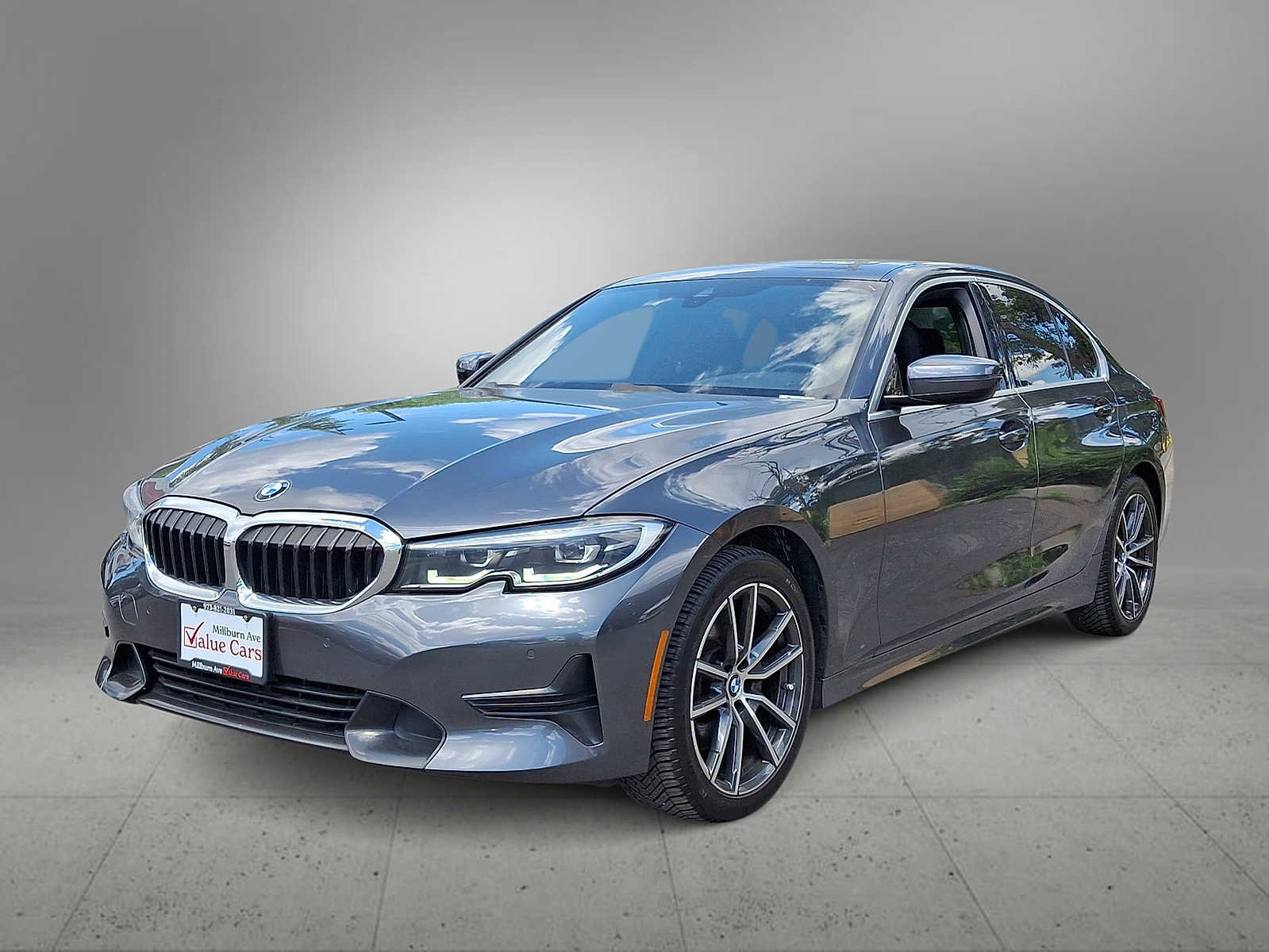 Used 2021 BMW 330i xDrive Sedan w/ Convenience Package AWD/4WD image 4