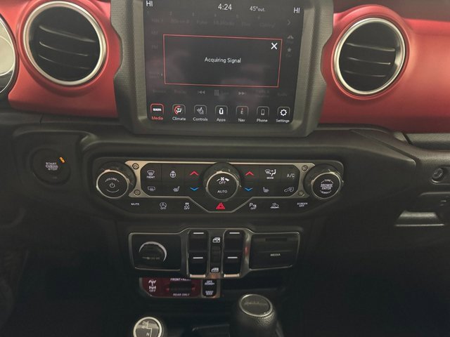 Used 2022 Jeep Gladiator Rubicon w/ Cold Weather Group image 33