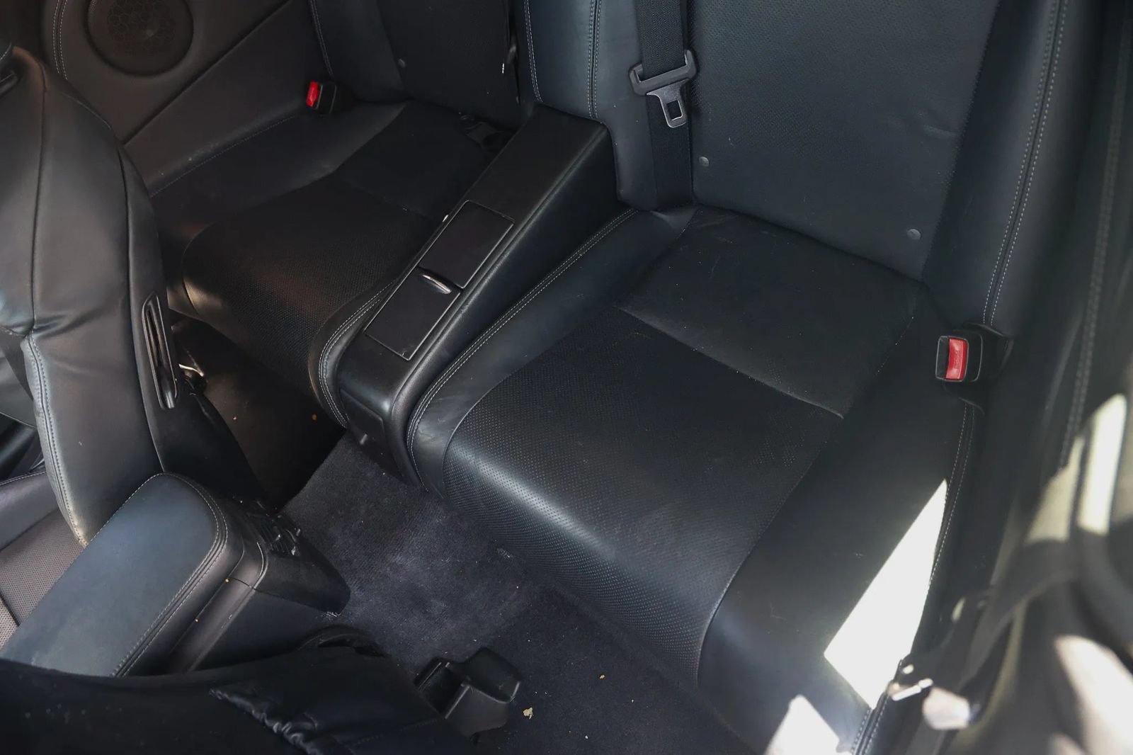 Used 2014 Lexus IS 250C w/ Luxury Package RWD image 19