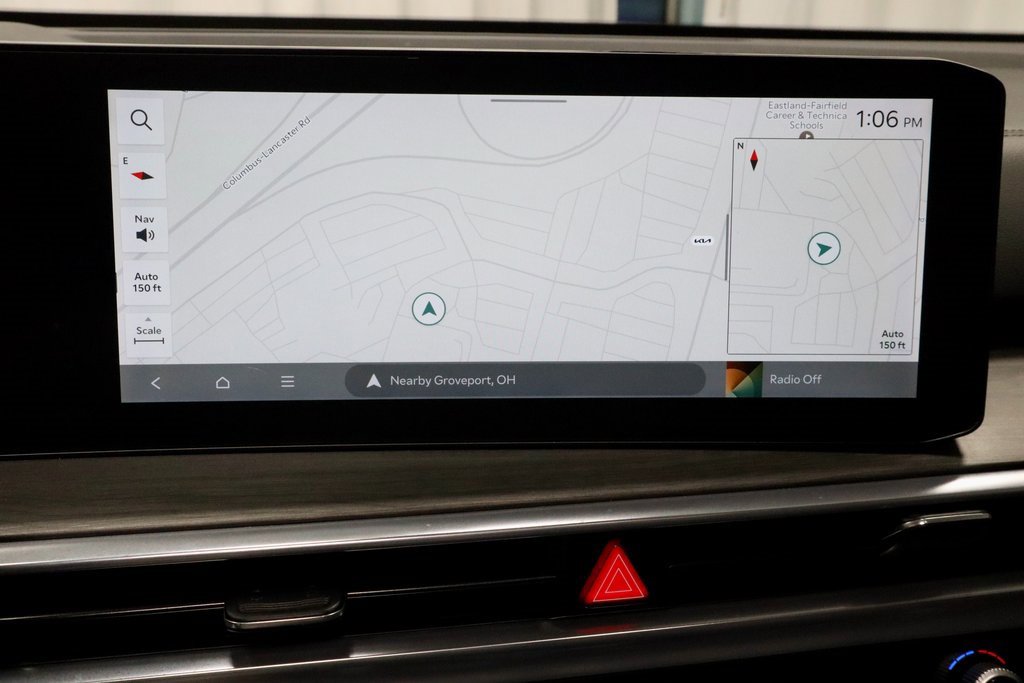 Used 2025 Kia Sorento SX image 4