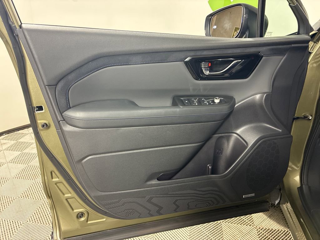 Certified 2026 Subaru Forester Limited image 29