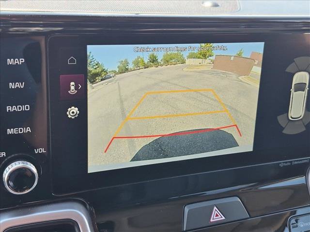 Used 2023 Kia Sorento EX w/ Panoramic Sunroof Package AWD/4WD image 14