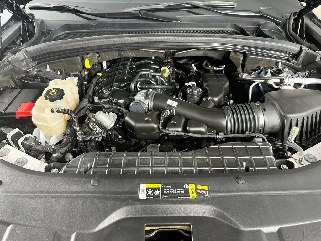 Used 2023 Jeep Grand Cherokee Altitude AWD/4WD image 36