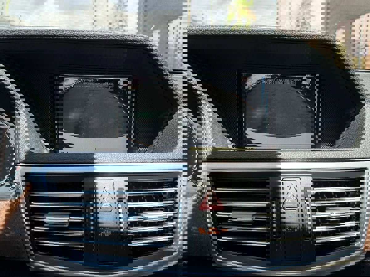 Used 2011 Mercedes-Benz E 350 Sport image 35