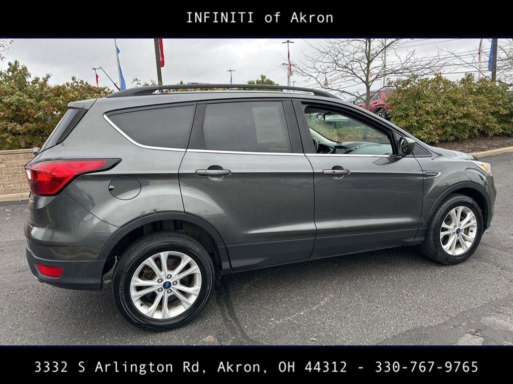 Used 2019 Ford Escape SEL image 13