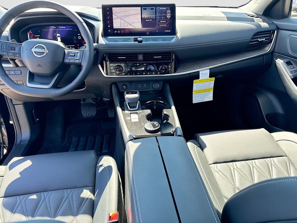 New 2026 Nissan Rogue Platinum image 23