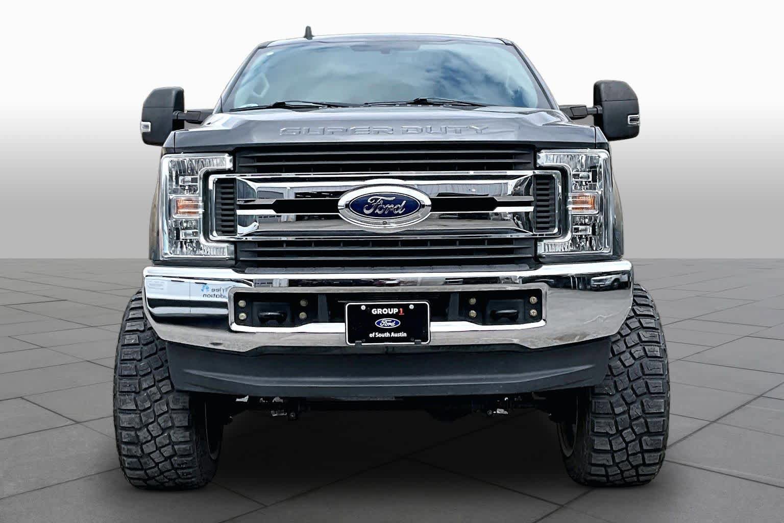 Used 2019 Ford F250 XL w/ STX Appearance Package AWD/4WD image 4